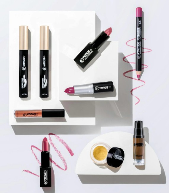 Trendy cosmetics that are worth adding to your collection
